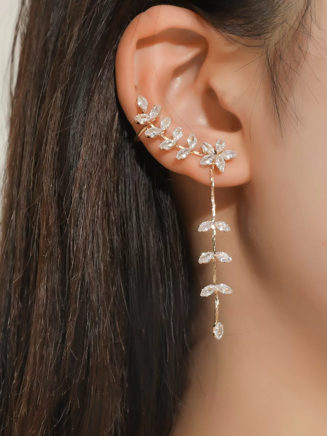 1pc Cubic Zirconia Flower Decor Drop Earring