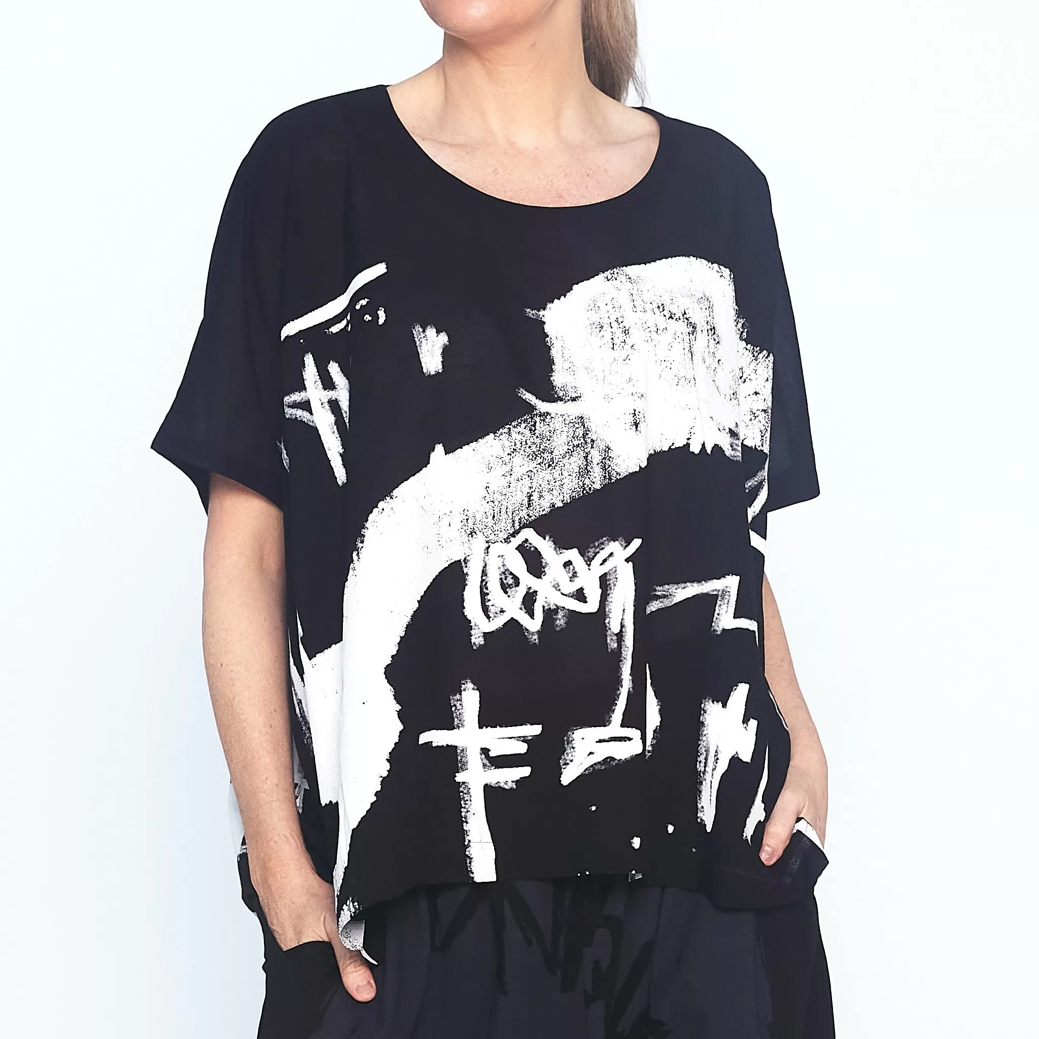 Abstract Print Top in Black