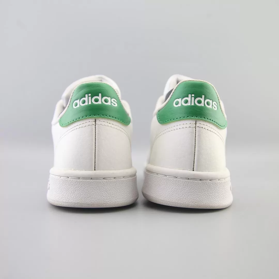 ADIDAS ADVANTAGE