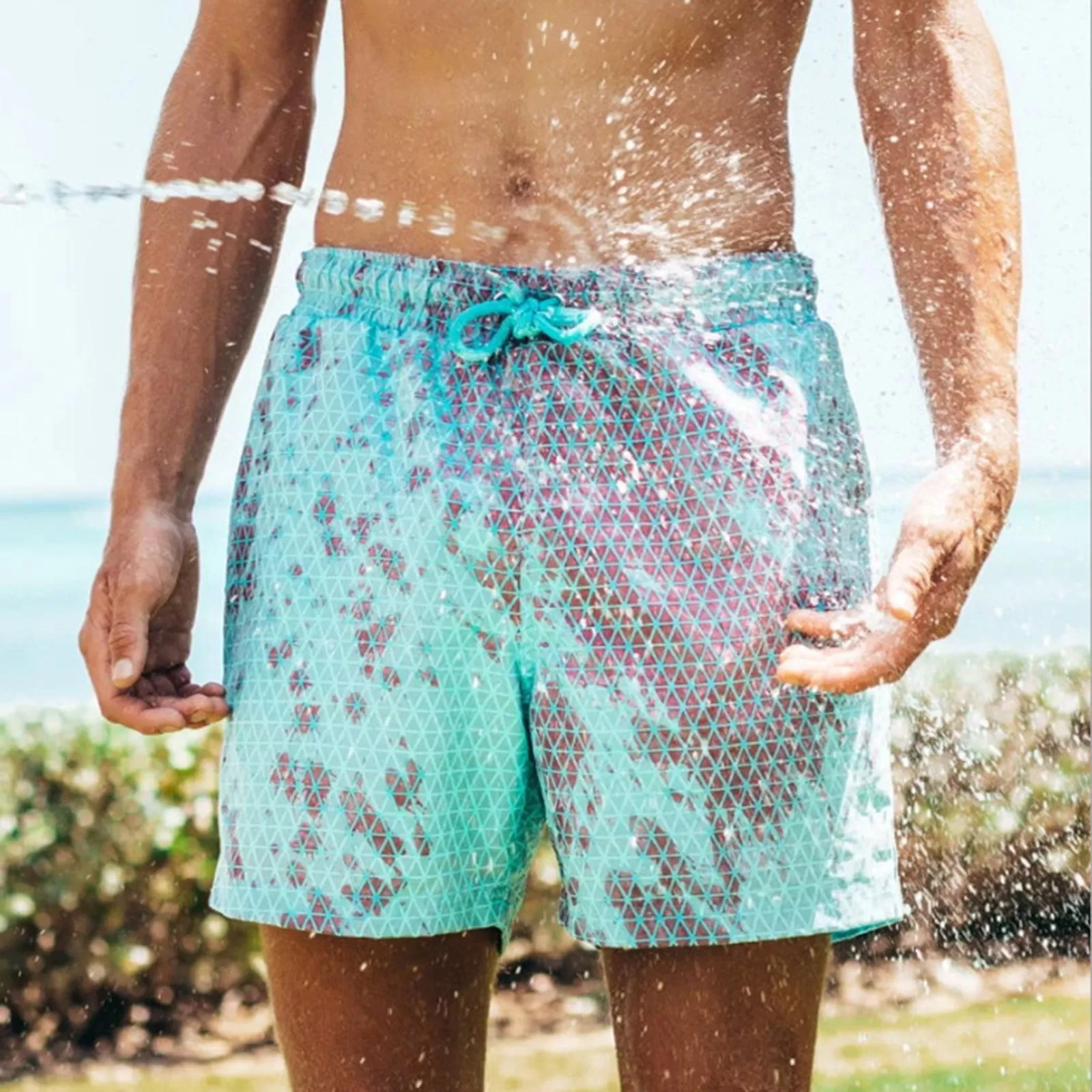 COLOR CHANGING 11'' INSEAM SWIM TRUNKS