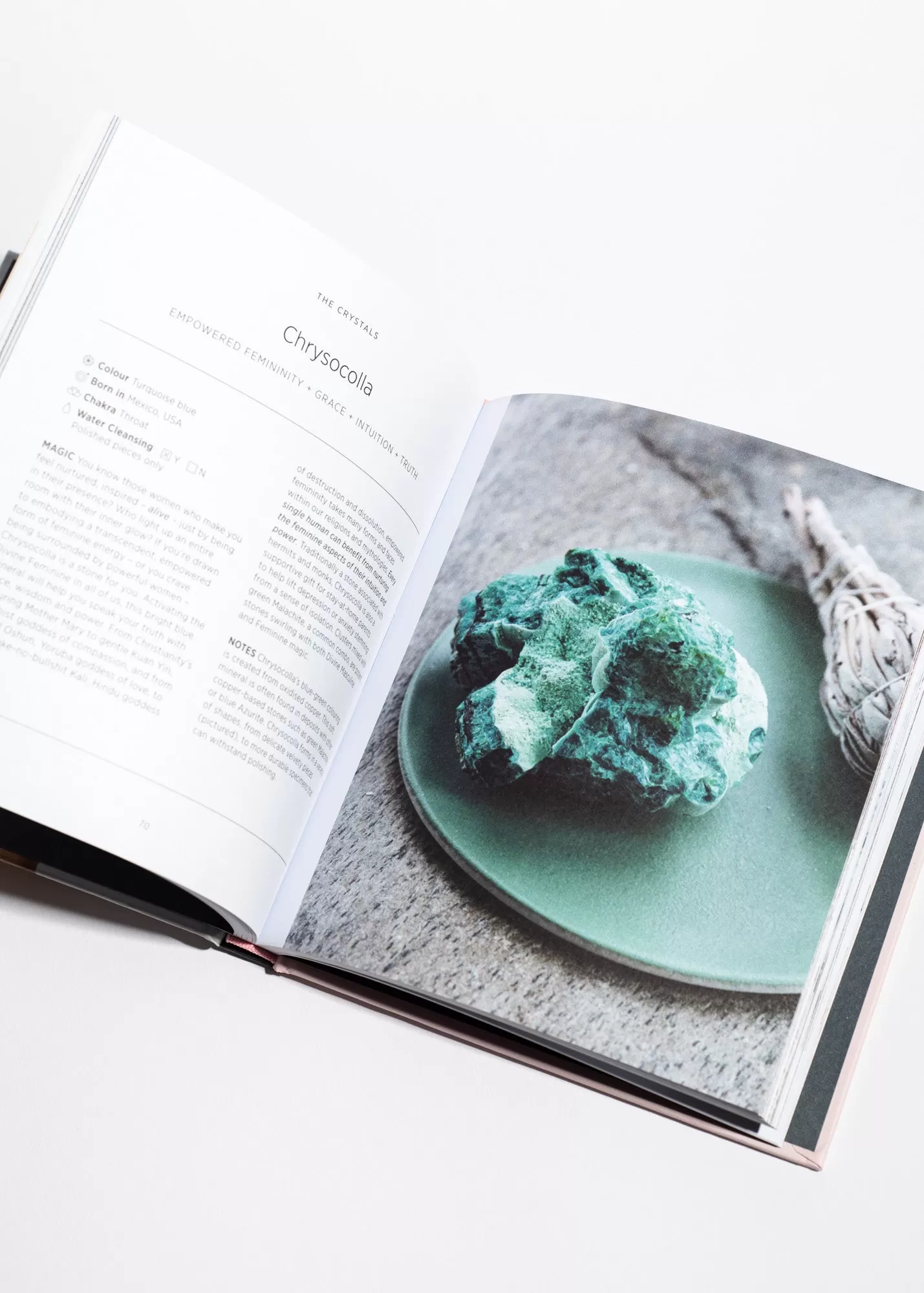 Crystals: The Modern Guide To Crystal Healing