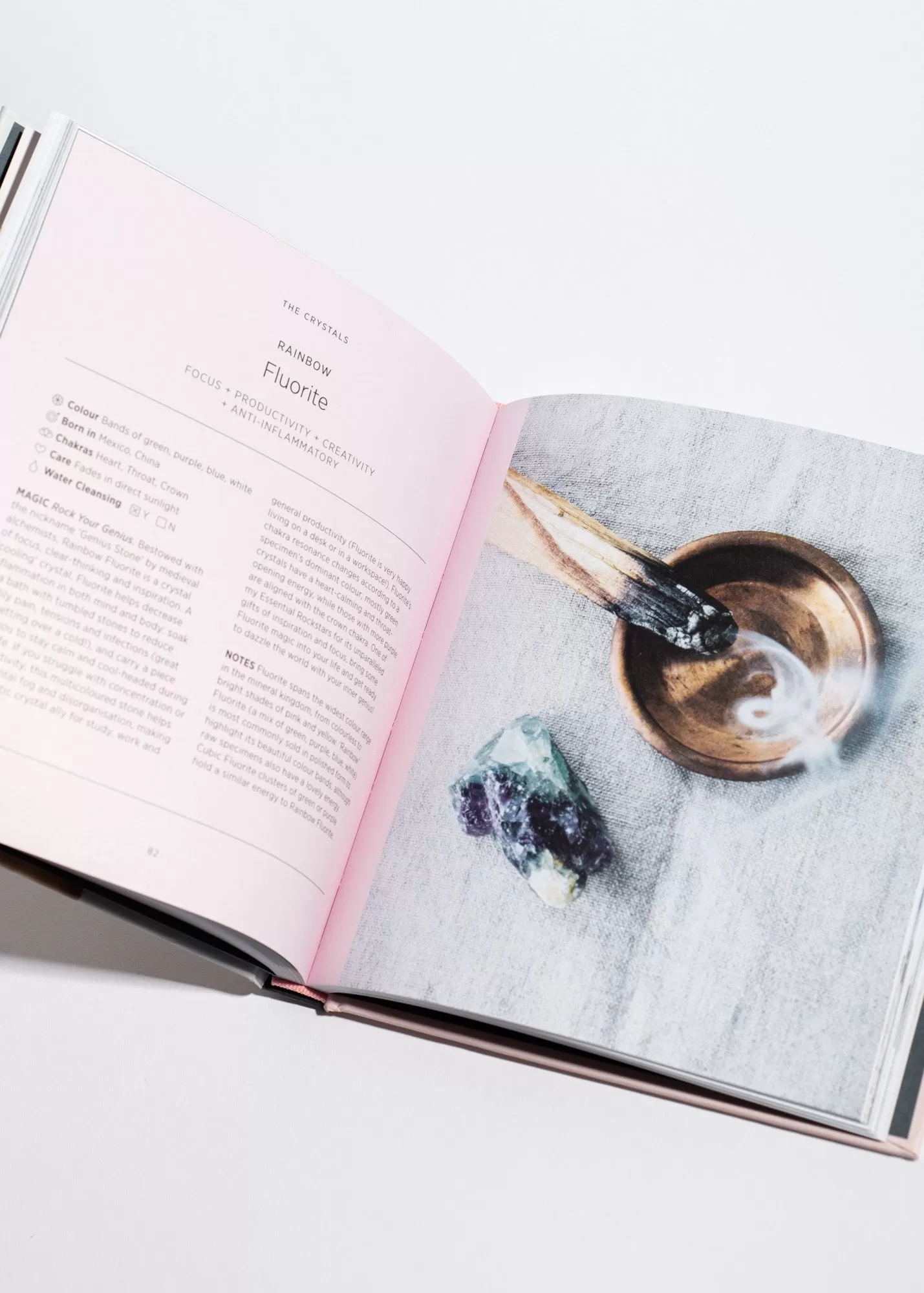 Crystals: The Modern Guide To Crystal Healing