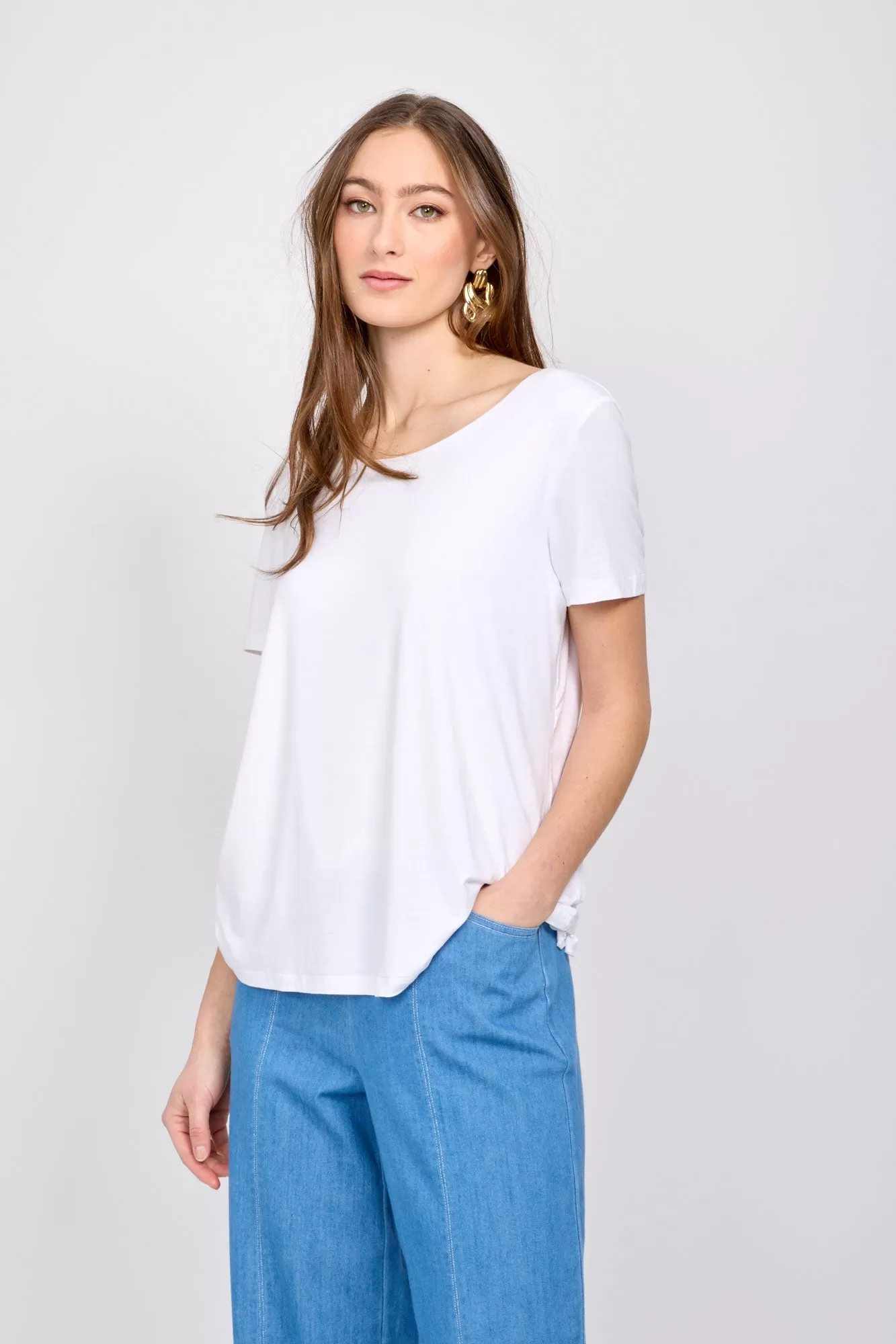 Emproved Scoop Neck T-Shirt | White