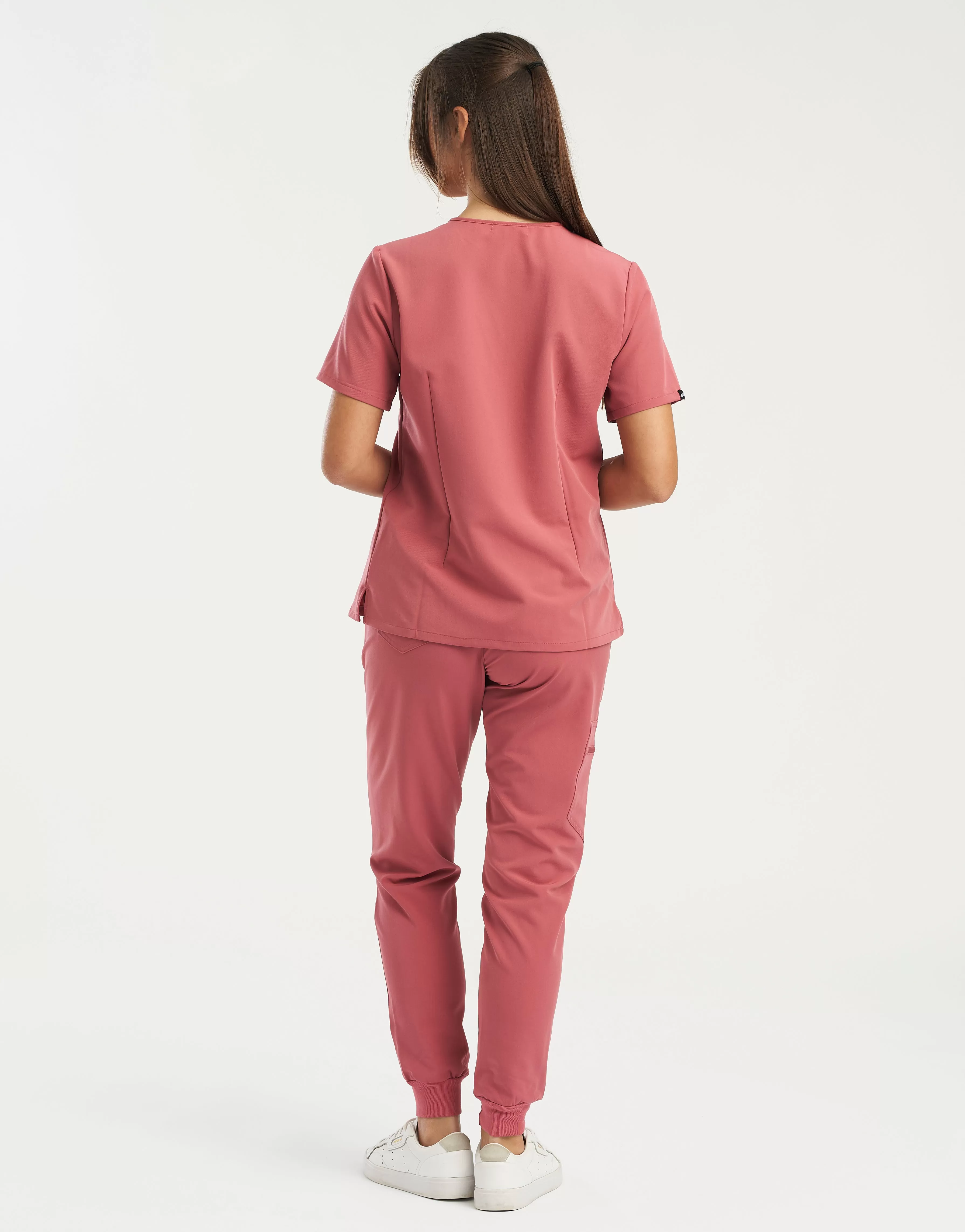 Essential One Pocket V Neck Scrub Top - Mauvewood