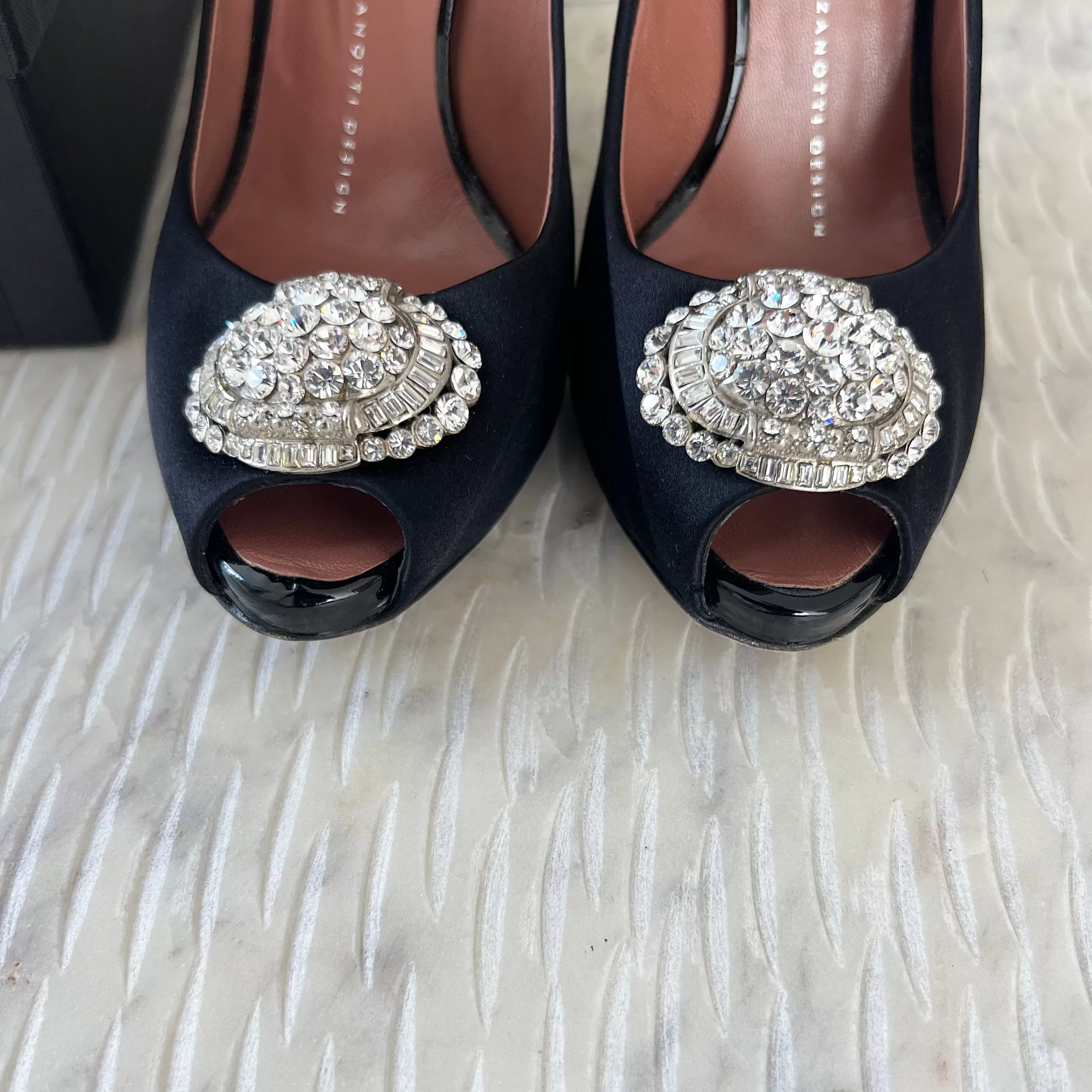 Giuseppe Zanotti Raso Dippiato Heels