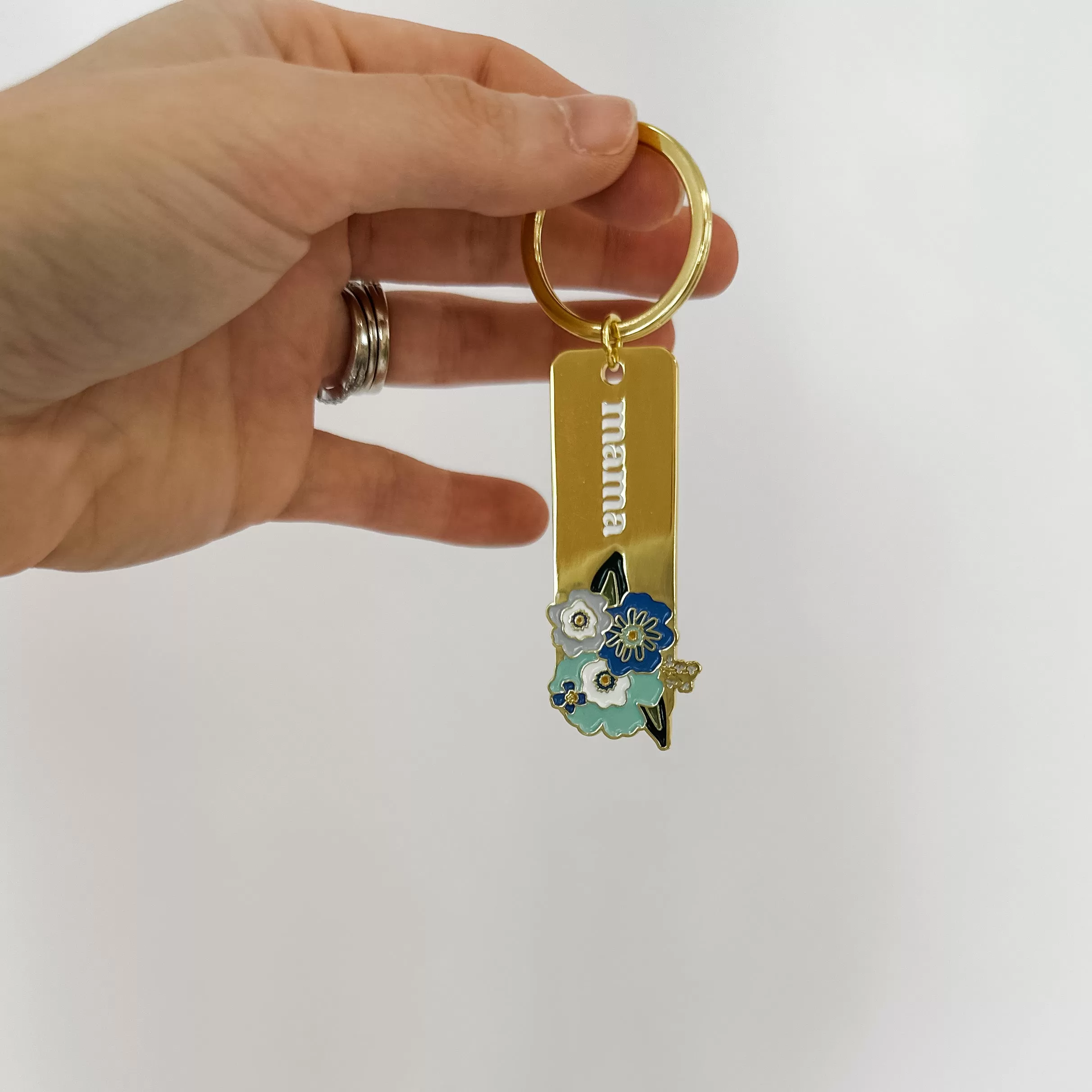 Gold Floral Keychain