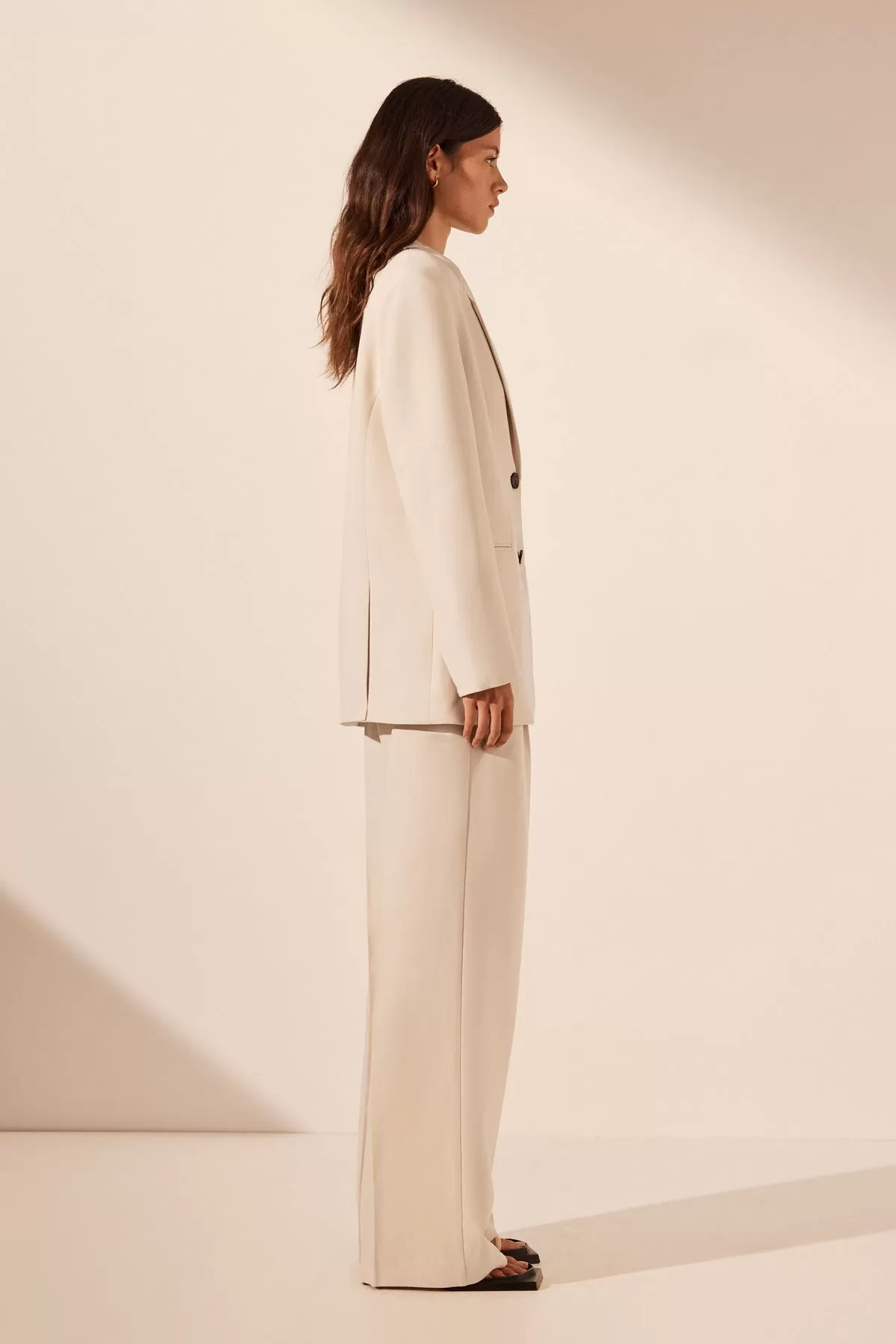 IRENA OVERSIZED TAILORED BLAZER - BONE