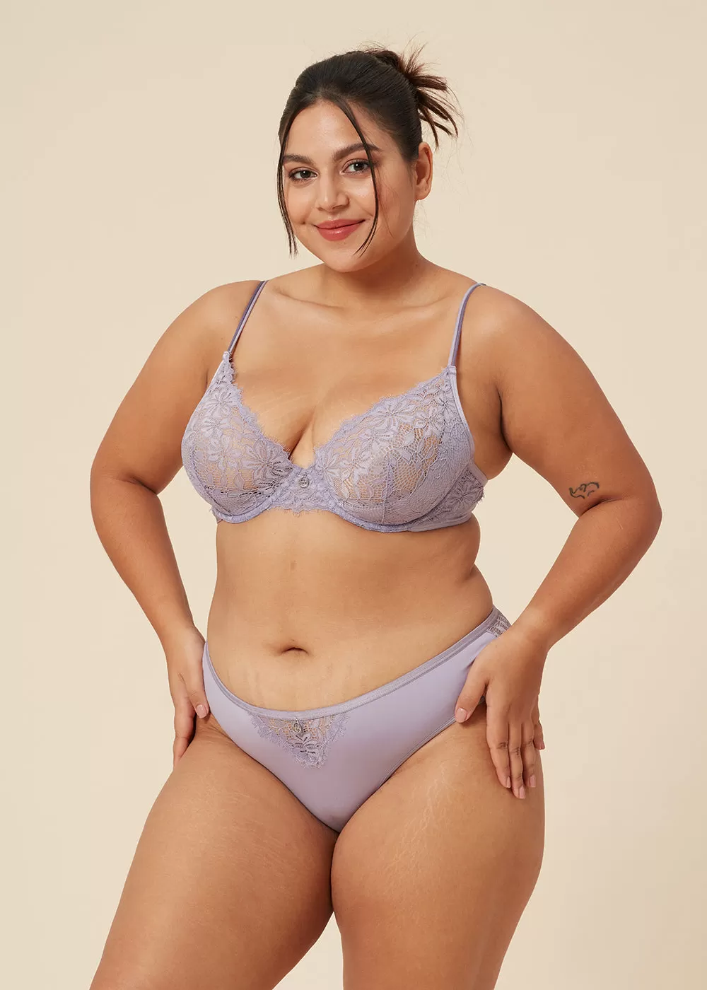 LAREINA Plus Sexy Lace Comfortable Unlined Demi Bra