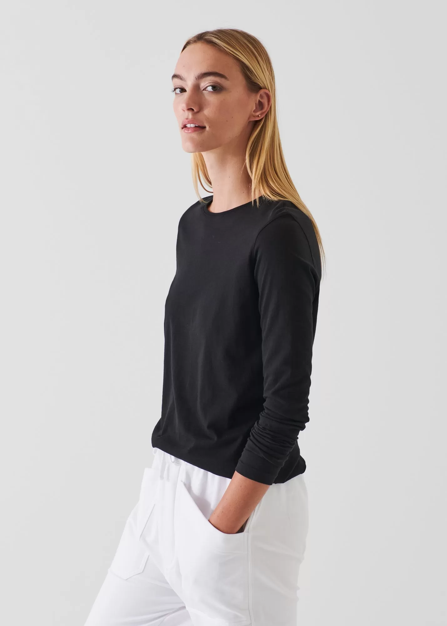 LIGHTWEIGHT PIMA COTTON T-SHIRT