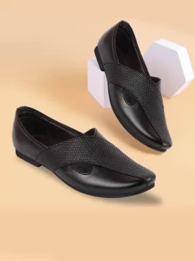 Men Black Embossed Design Ethnic Party Slip On Juttis and Mojaris