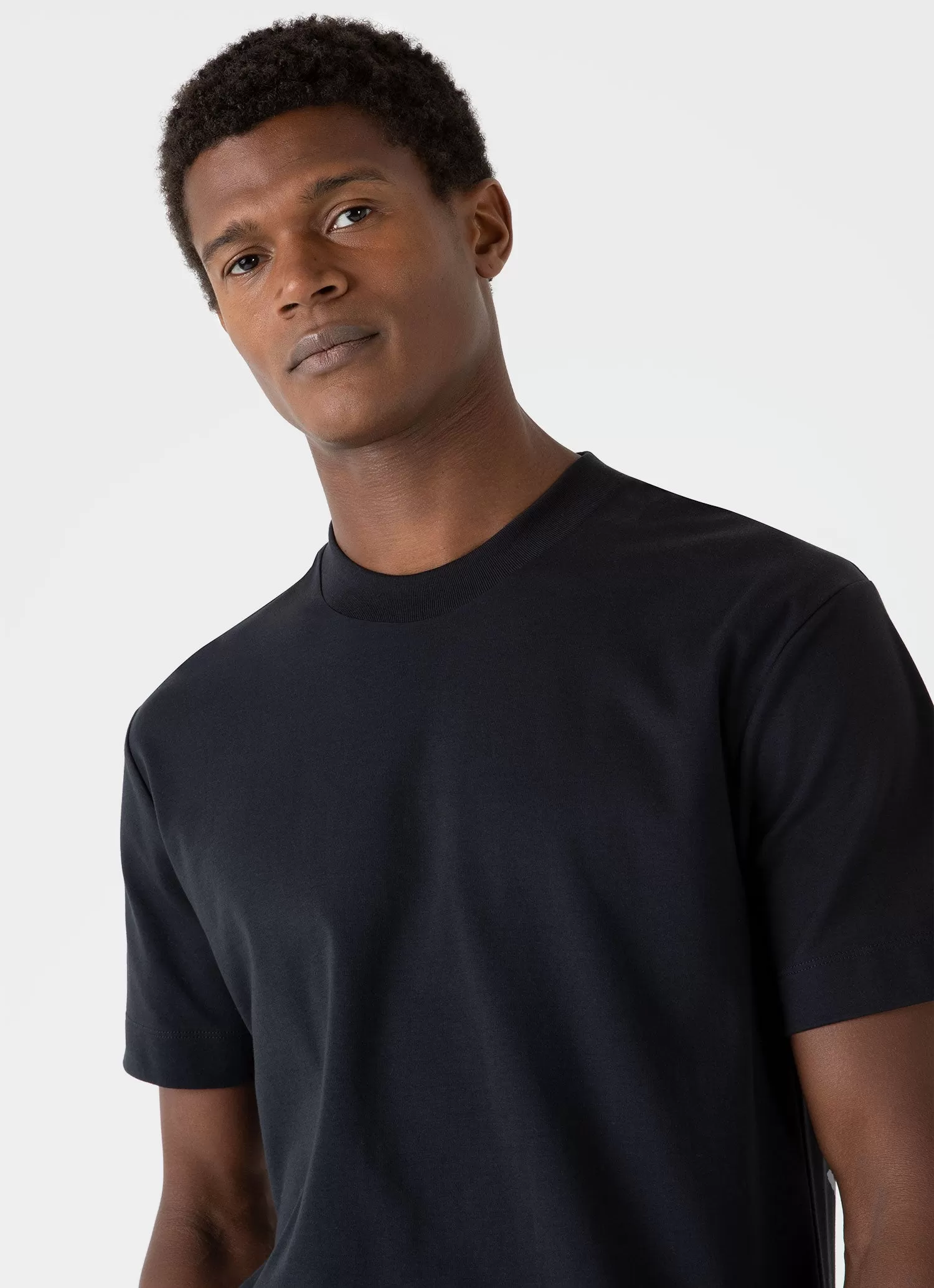 Men's Relaxed Fit Heavyweight T-shirt in Black