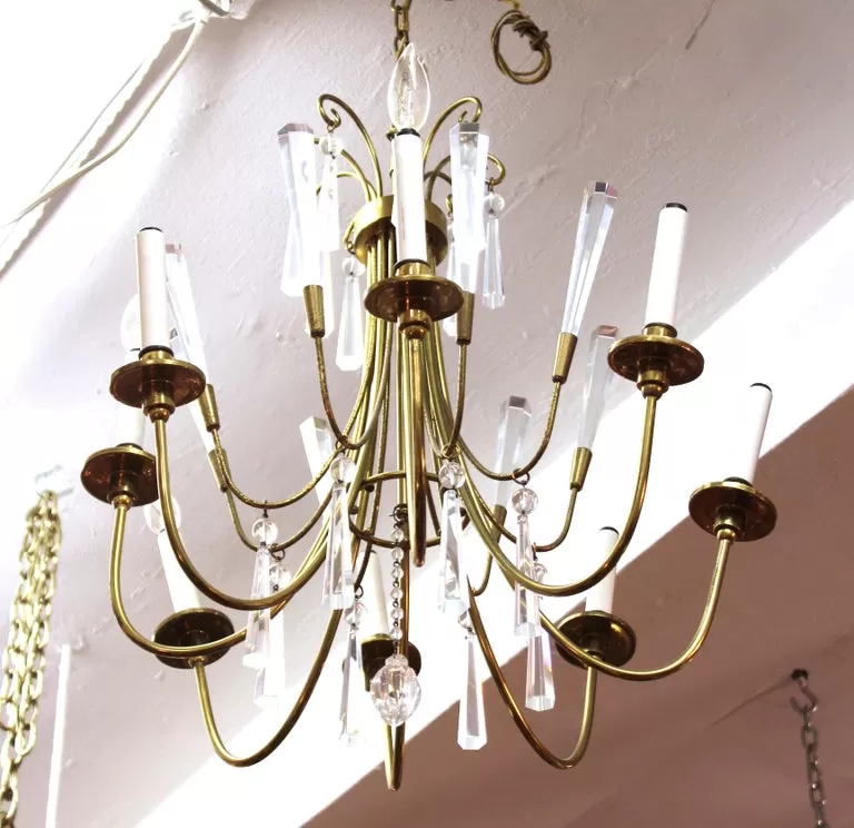 Mid-Century Modern European Brass Chandelier with Crystal Pendants