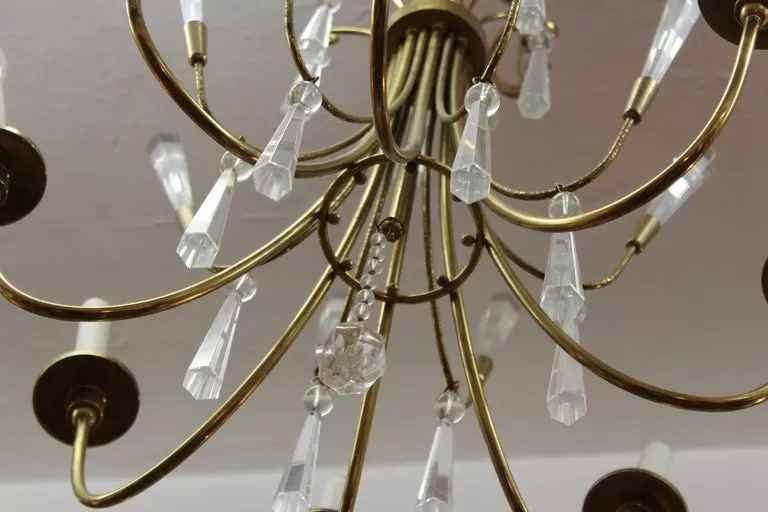 Mid-Century Modern European Brass Chandelier with Crystal Pendants