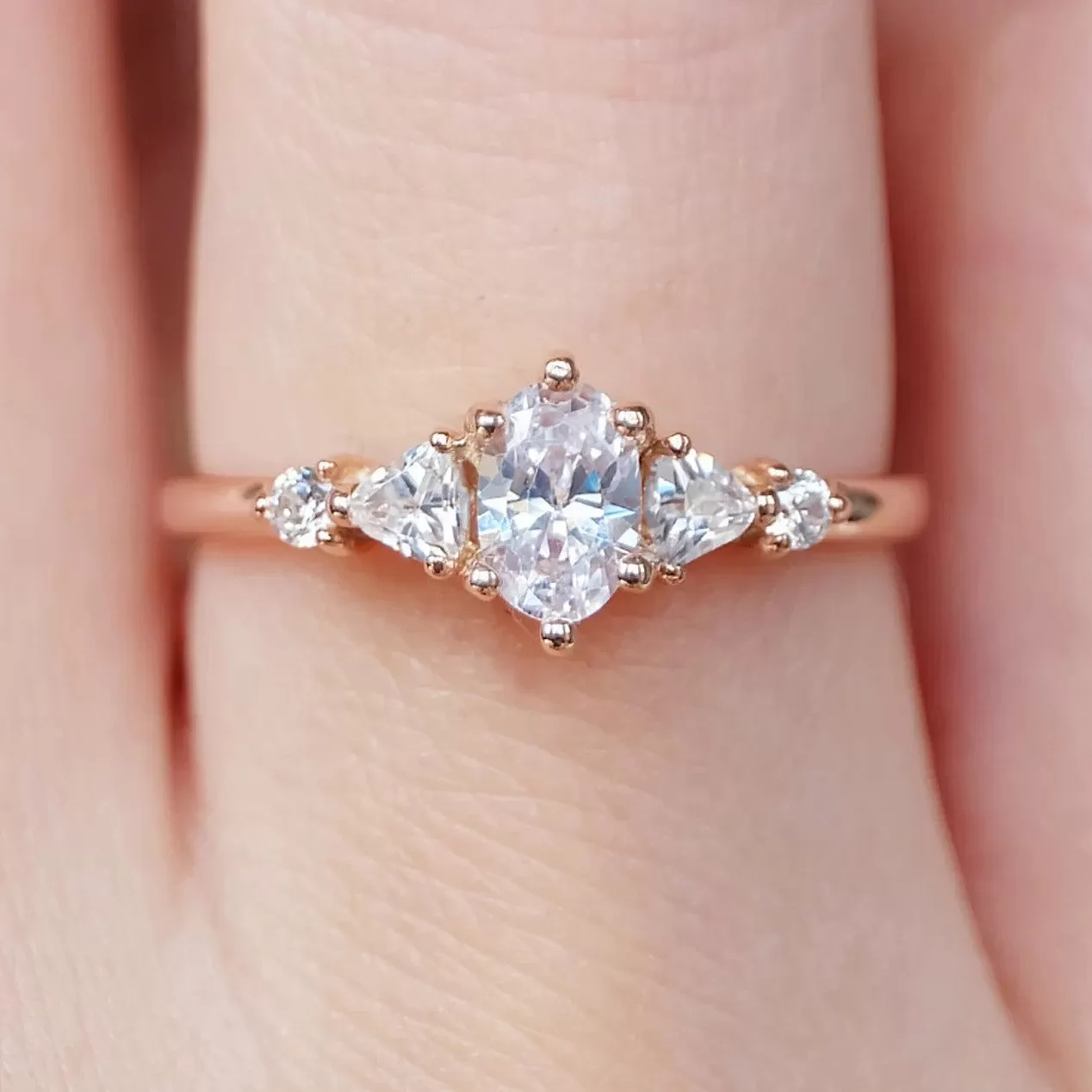 Moissanite Engagement Ring Exousiai