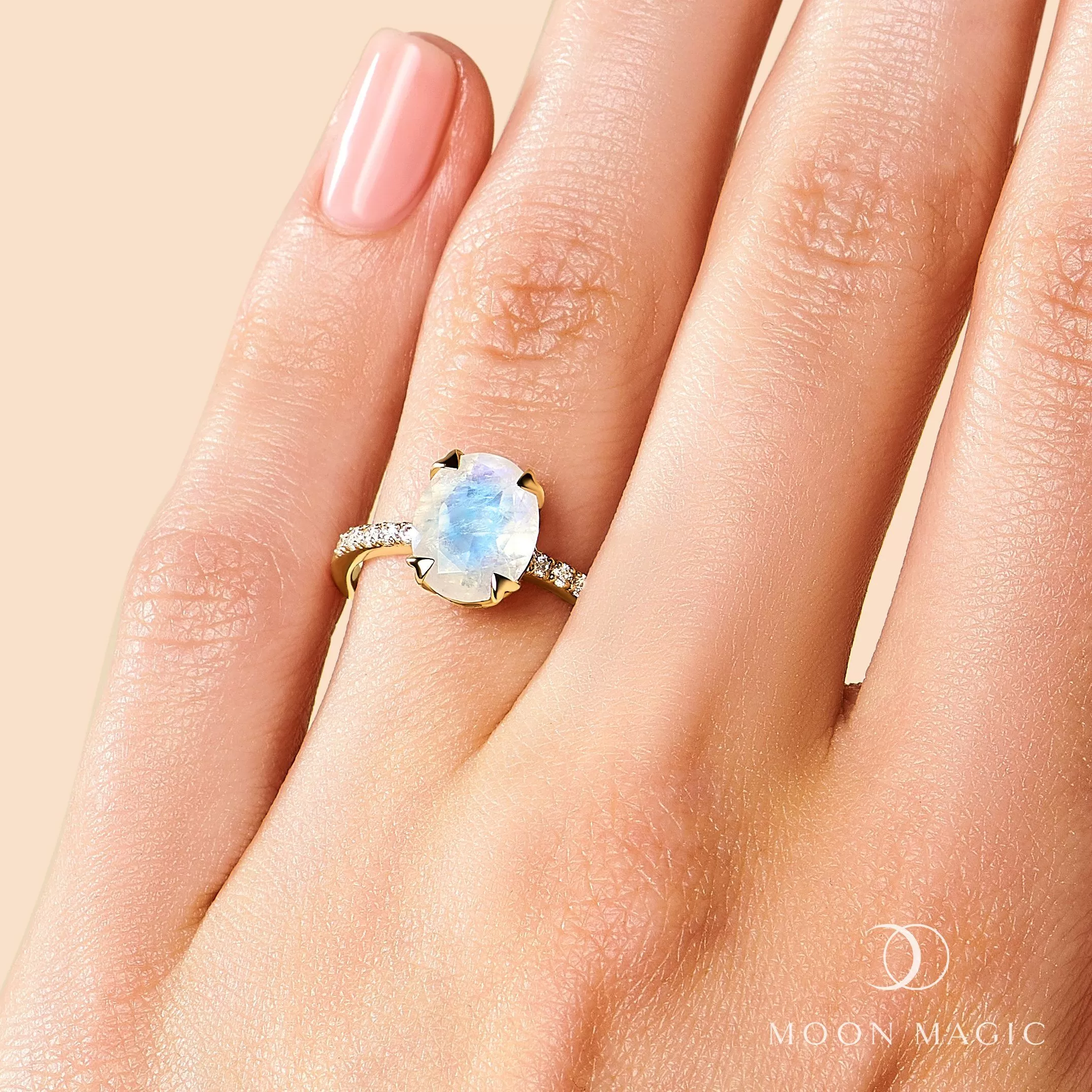 Moonstone Ring - Harlow