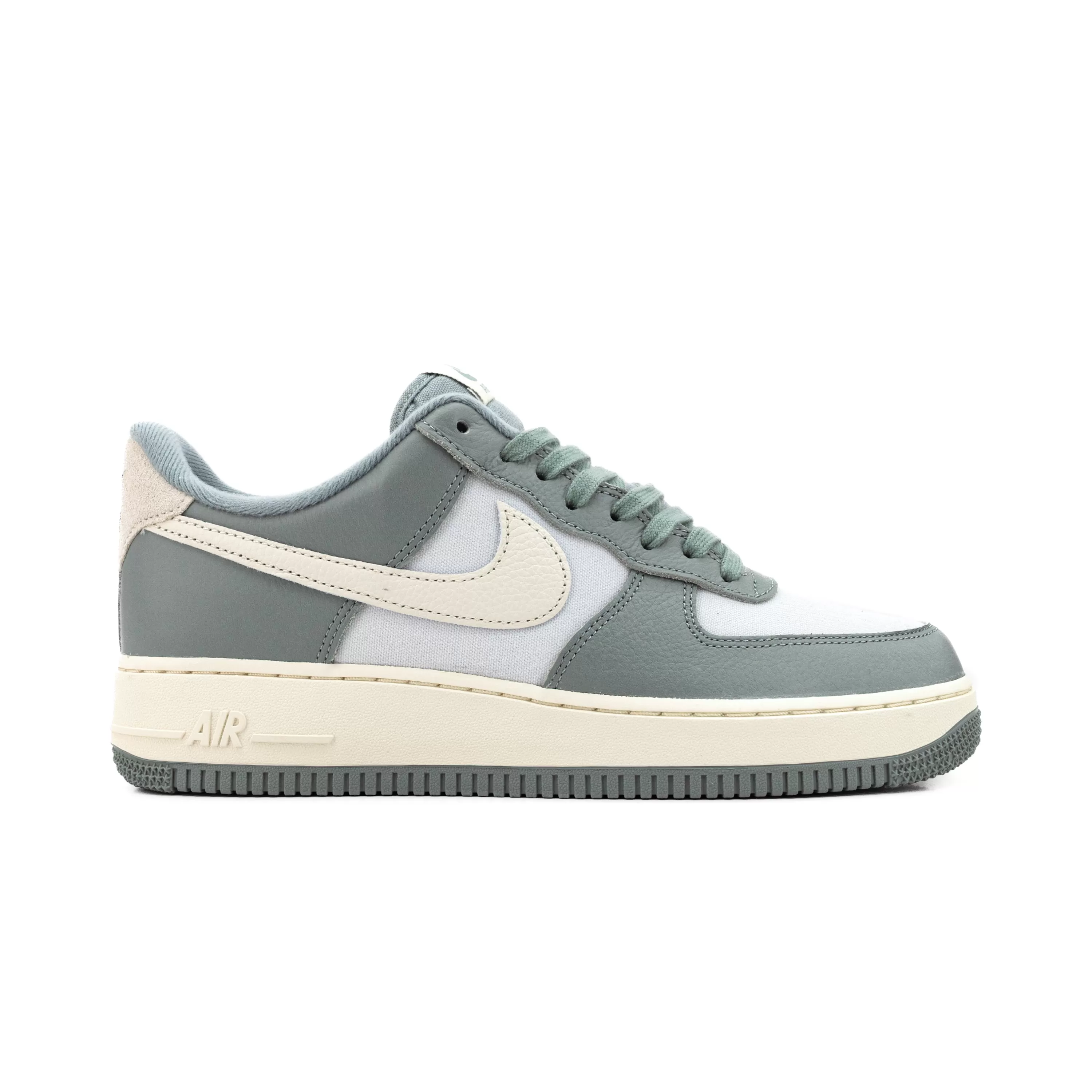 Nike Air Force 1 07 LX Mica Green/Coconut Milk/Photon Dust DV7186-300