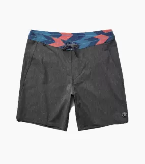 Passage Boardshorts 18"