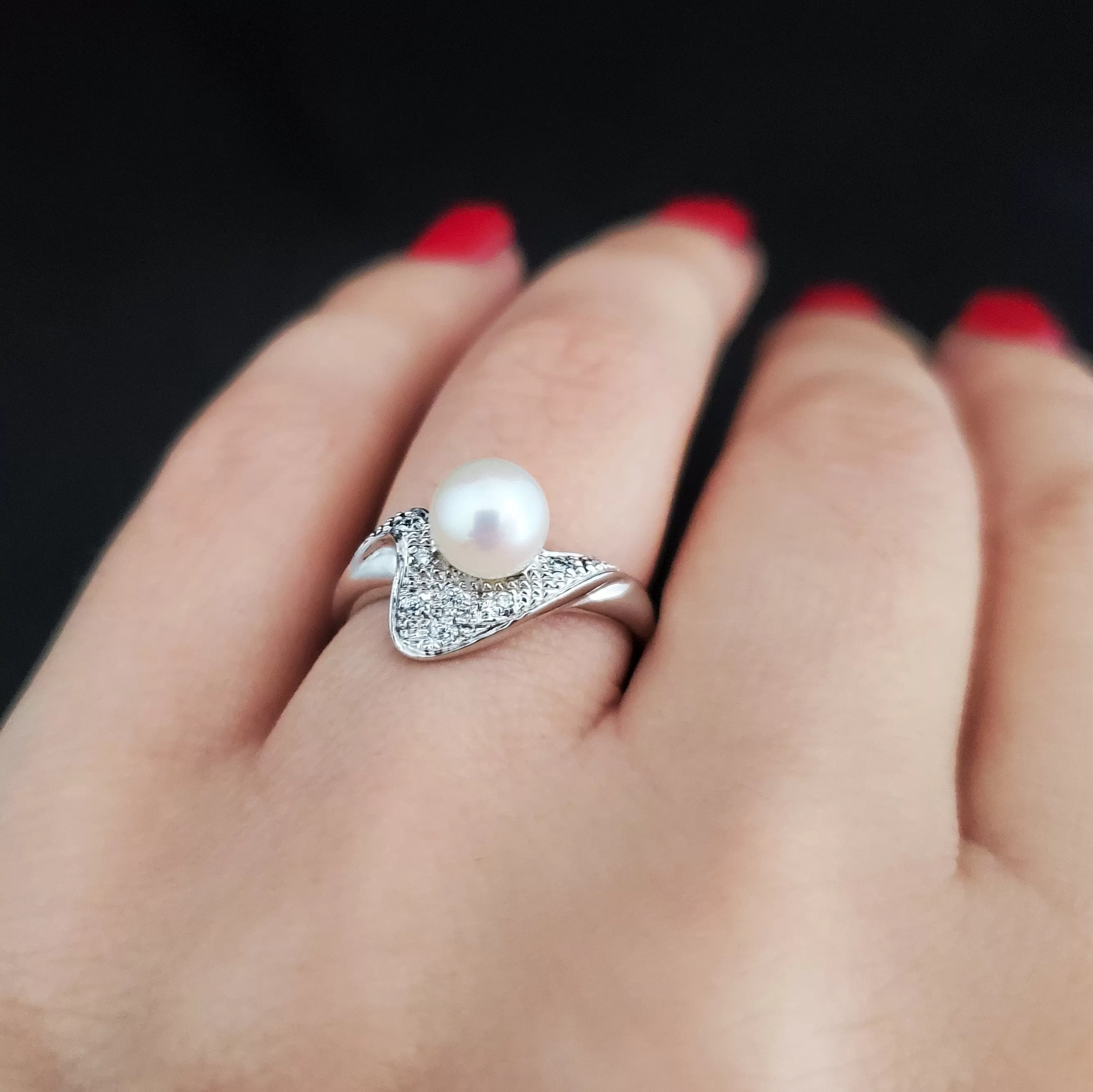 The Gatwick - Estate Diamond Pearl 14k Gold Statement Ring